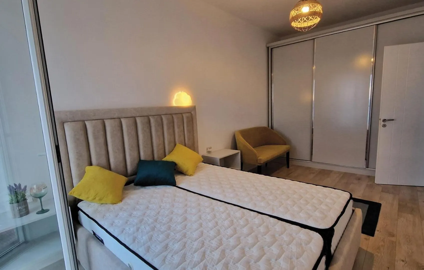 Salty Breeze Sea View Apartment Sarande 0*,