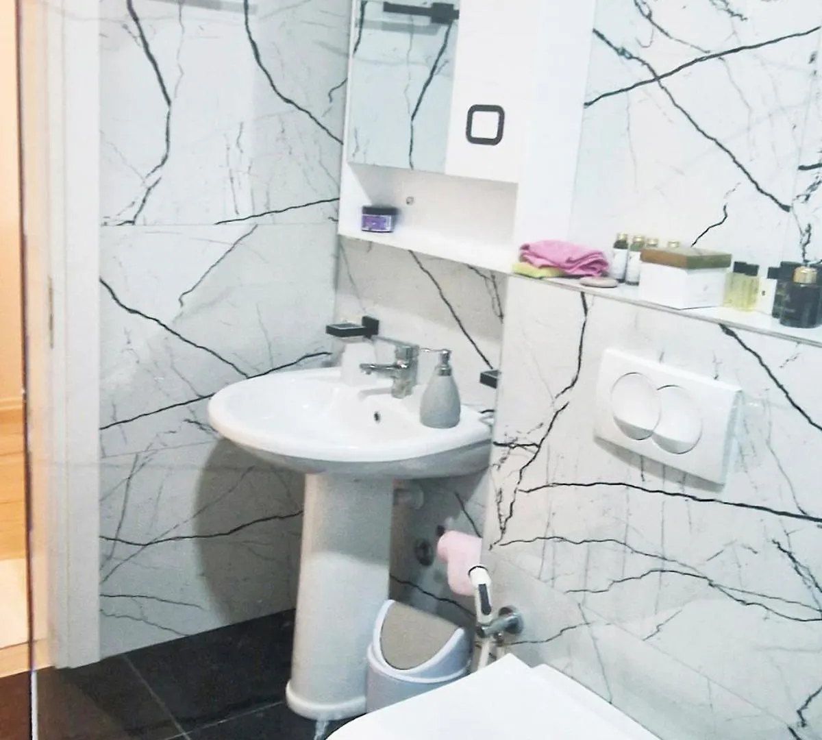Salty Breeze Sea View Apartment Sarande